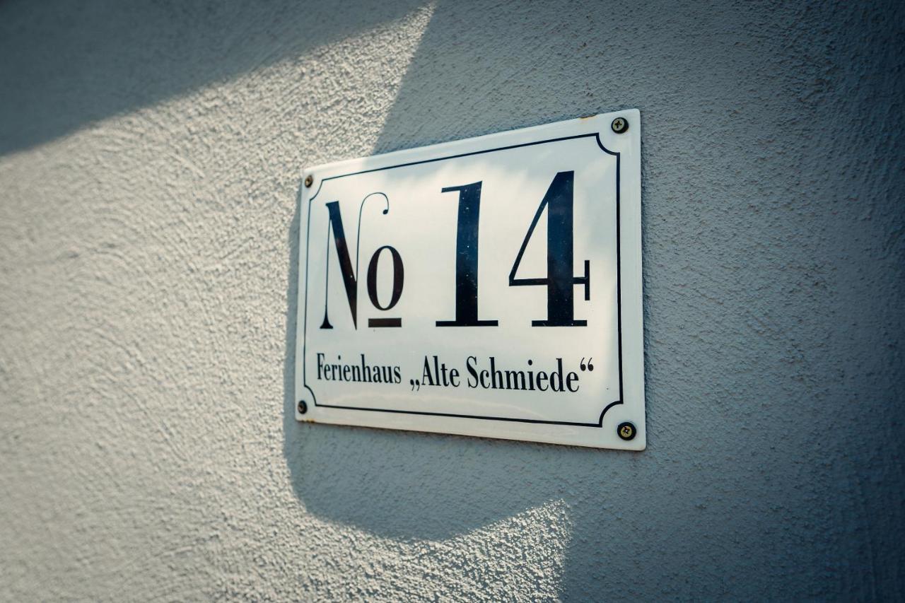 Alte Schmiede Mit Sauna, Pool Und Whirpool Im Aussenbereich Schoenstes Ferienhaus Der Lausitz Elsterheide 外观 照片