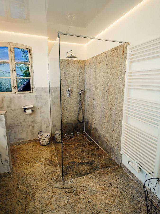 Alte Schmiede Mit Sauna, Pool Und Whirpool Im Aussenbereich Schoenstes Ferienhaus Der Lausitz Elsterheide 外观 照片